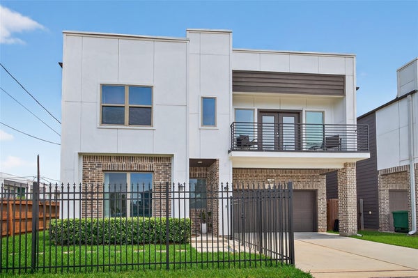 1712 SCHWEIKHARDT ST, HOUSTON, TX 77020 - Image aa936cebae1df6714a08d6bacdf056da/2023717495