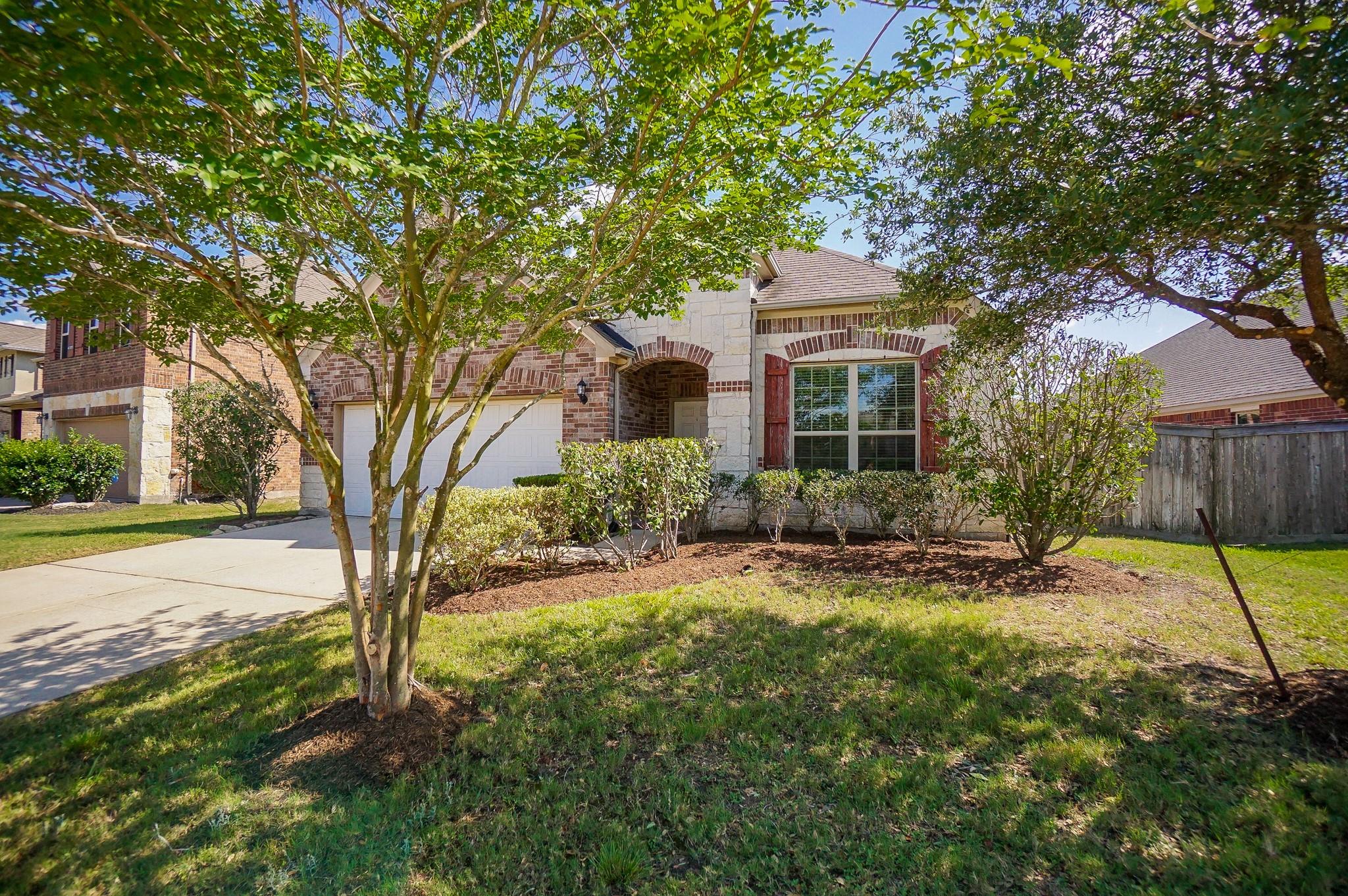 28515 Pleasant Forest
