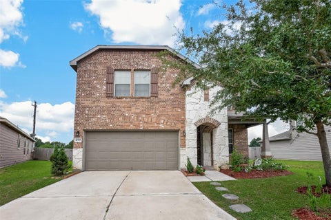 Photo of 2734 Summer Lane, Missouri City, TX 77489 (MLS # 98711287)