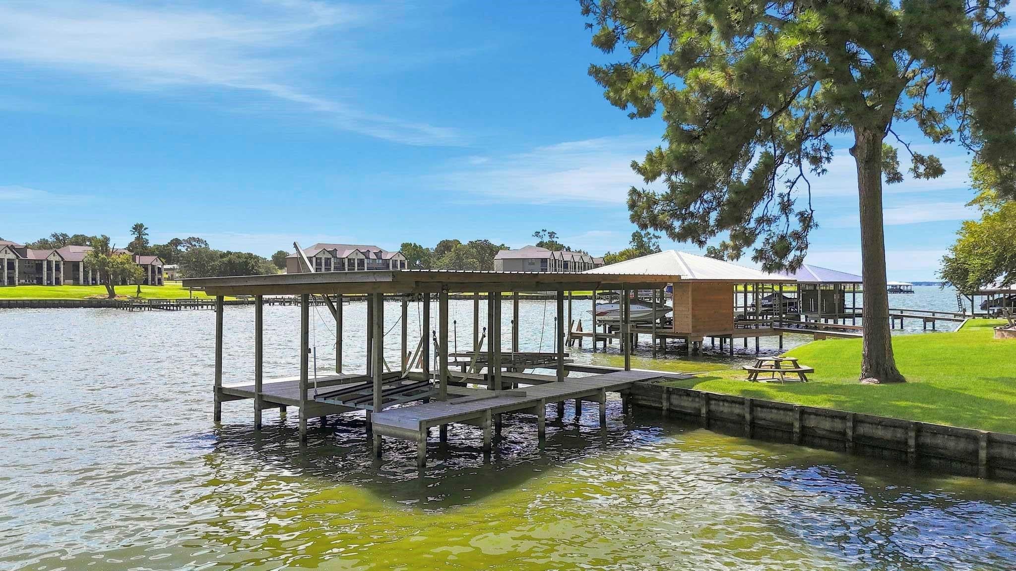 199 Lake Drive