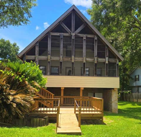 Photo of 199 Lake Drive, Onalaska, TX 77360 (MLS # 95323670)