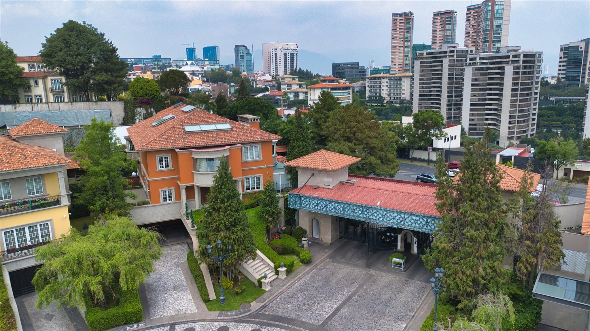 268 Paseo De Los Laureles 2