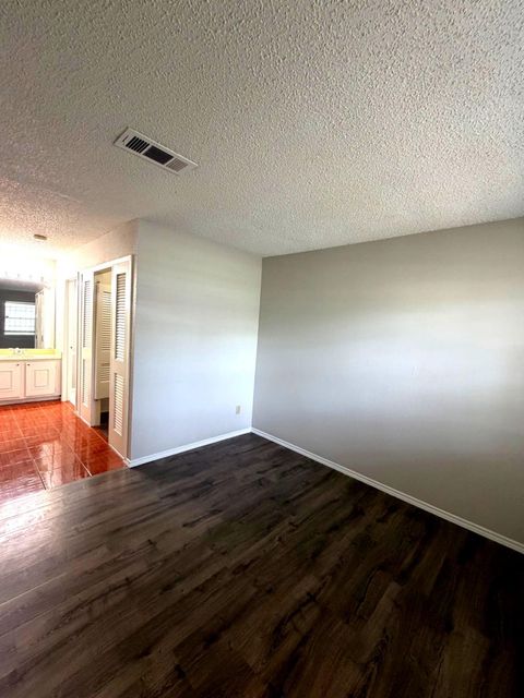 Tiny photo for 5817 W Tidwell Road, Houston, TX 77092 (MLS # 22649907)