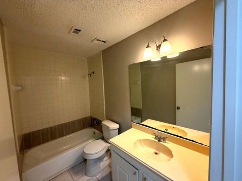 Tiny photo for 5817 W Tidwell Road, Houston, TX 77092 (MLS # 22649907)