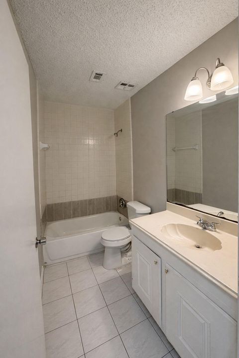 Tiny photo for 5817 W Tidwell Road, Houston, TX 77092 (MLS # 22649907)