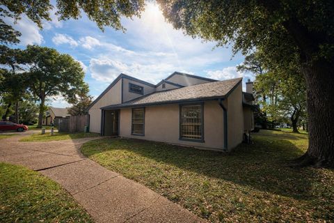 Tiny photo for 5817 W Tidwell Road, Houston, TX 77092 (MLS # 22649907)