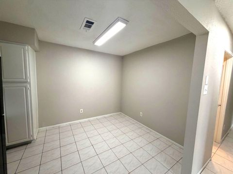 Tiny photo for 5817 W Tidwell Road, Houston, TX 77092 (MLS # 22649907)