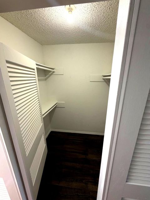 Tiny photo for 5817 W Tidwell Road, Houston, TX 77092 (MLS # 22649907)