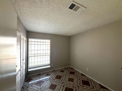 Tiny photo for 5817 W Tidwell Road, Houston, TX 77092 (MLS # 22649907)