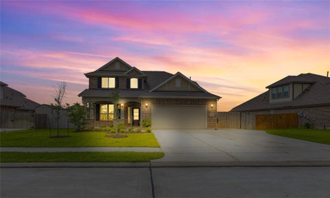 Photo of 9818 Colonial Downs Drive, Mont Belvieu, TX 77523 (MLS # 28281988)