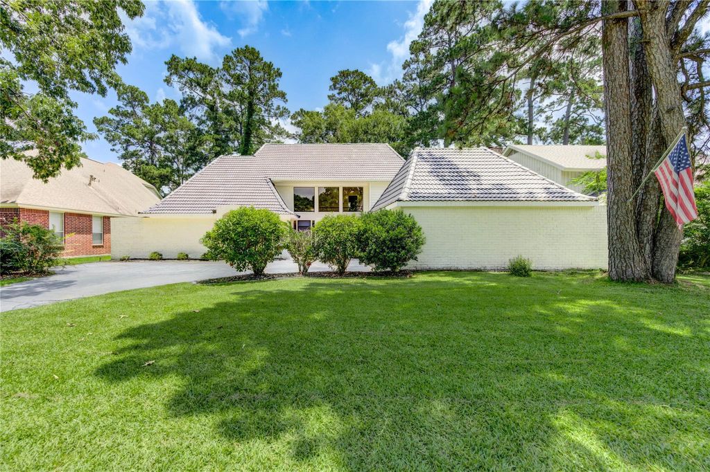 Photo of 20334 Spoonwood Drive, Humble, TX 77346 (MLS # 57021463)