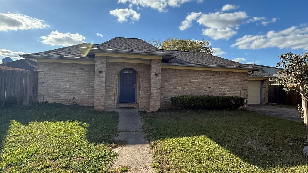 Photo of 7706 Winter Glen Lane, Houston, TX 77072 (MLS # 8012010)