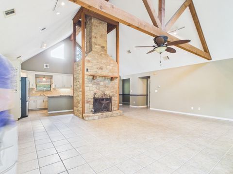 Photo of 260 W West Ridge Drive, Coldspring, TX 77331 (MLS # 7931894)