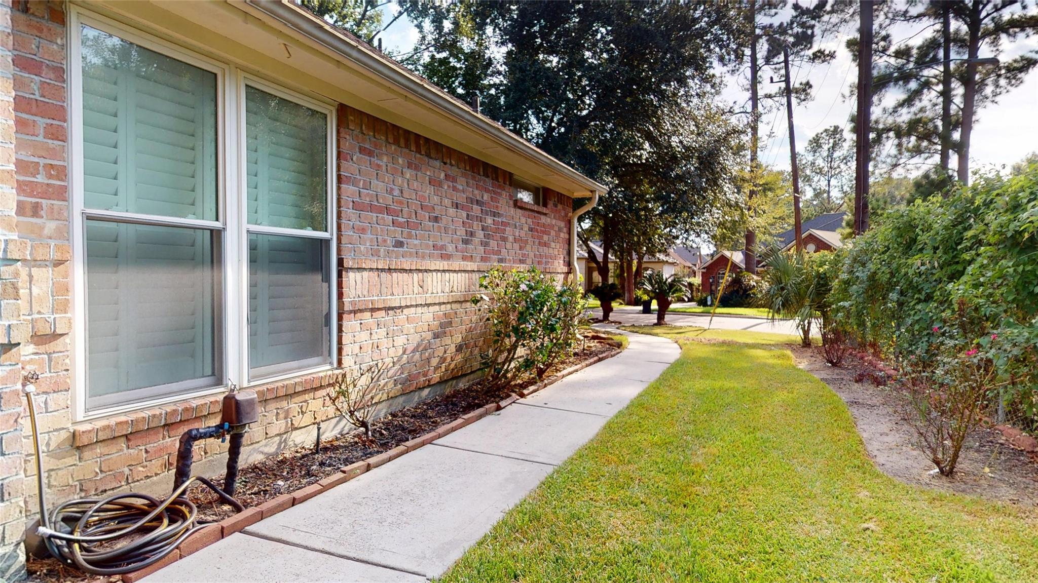 6651 Camptown Circle