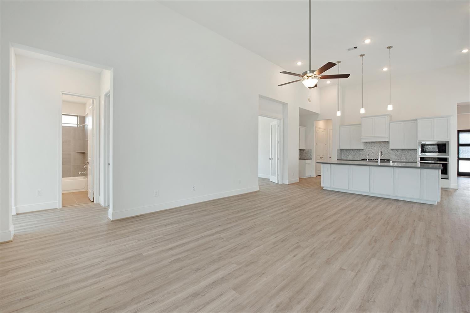23017 Pearl Lakes Court