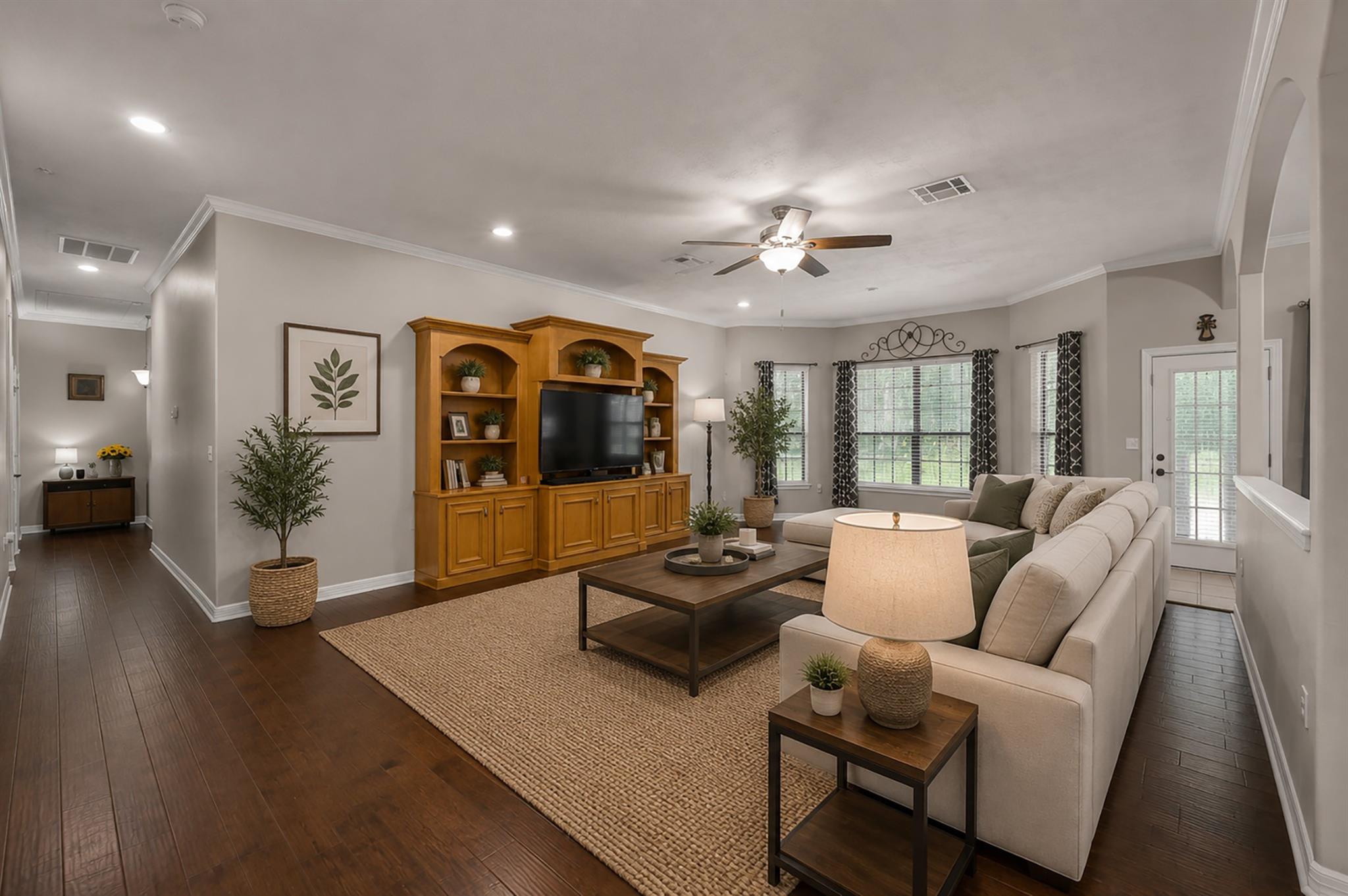 910 Commons Way Court