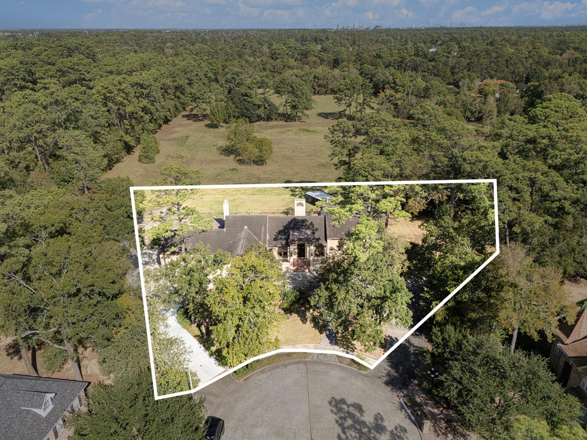 4 Del Oro Court
