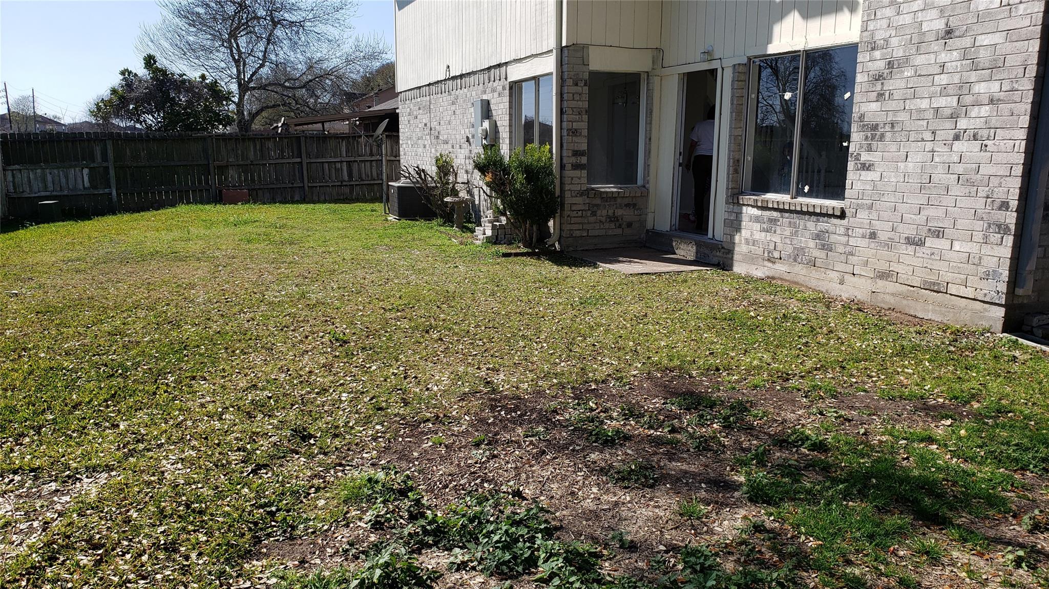 2707 Oakdale Court