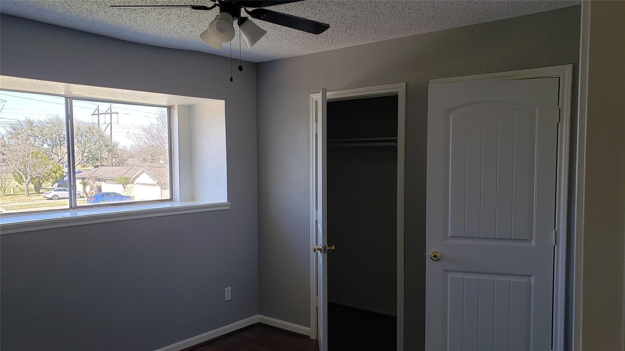 2707 Oakdale Court