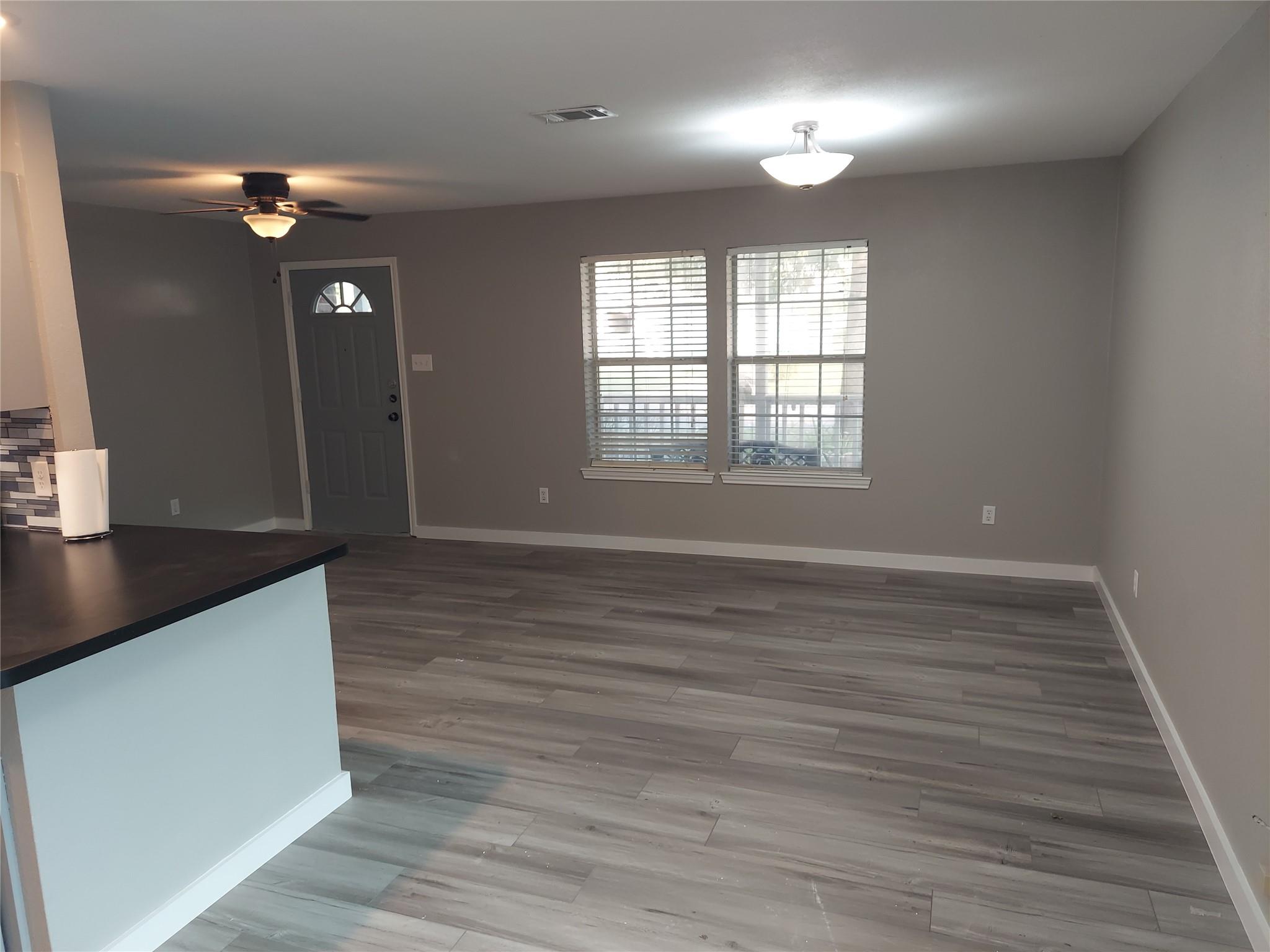 933 Valentine Avenue