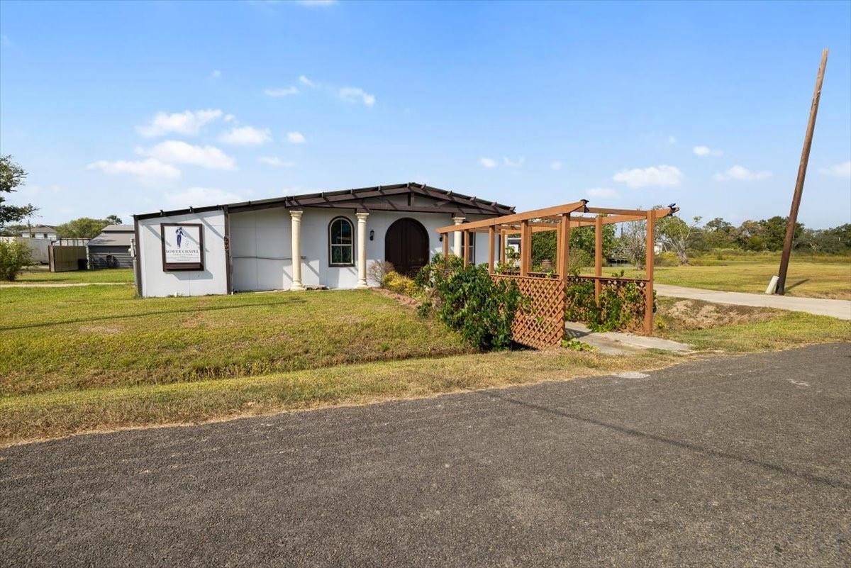 311 Bayside Drive
