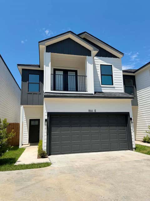 Photo of 866 Rachel Street #Unit E, Houston, TX 77091 (MLS # 28105885)
