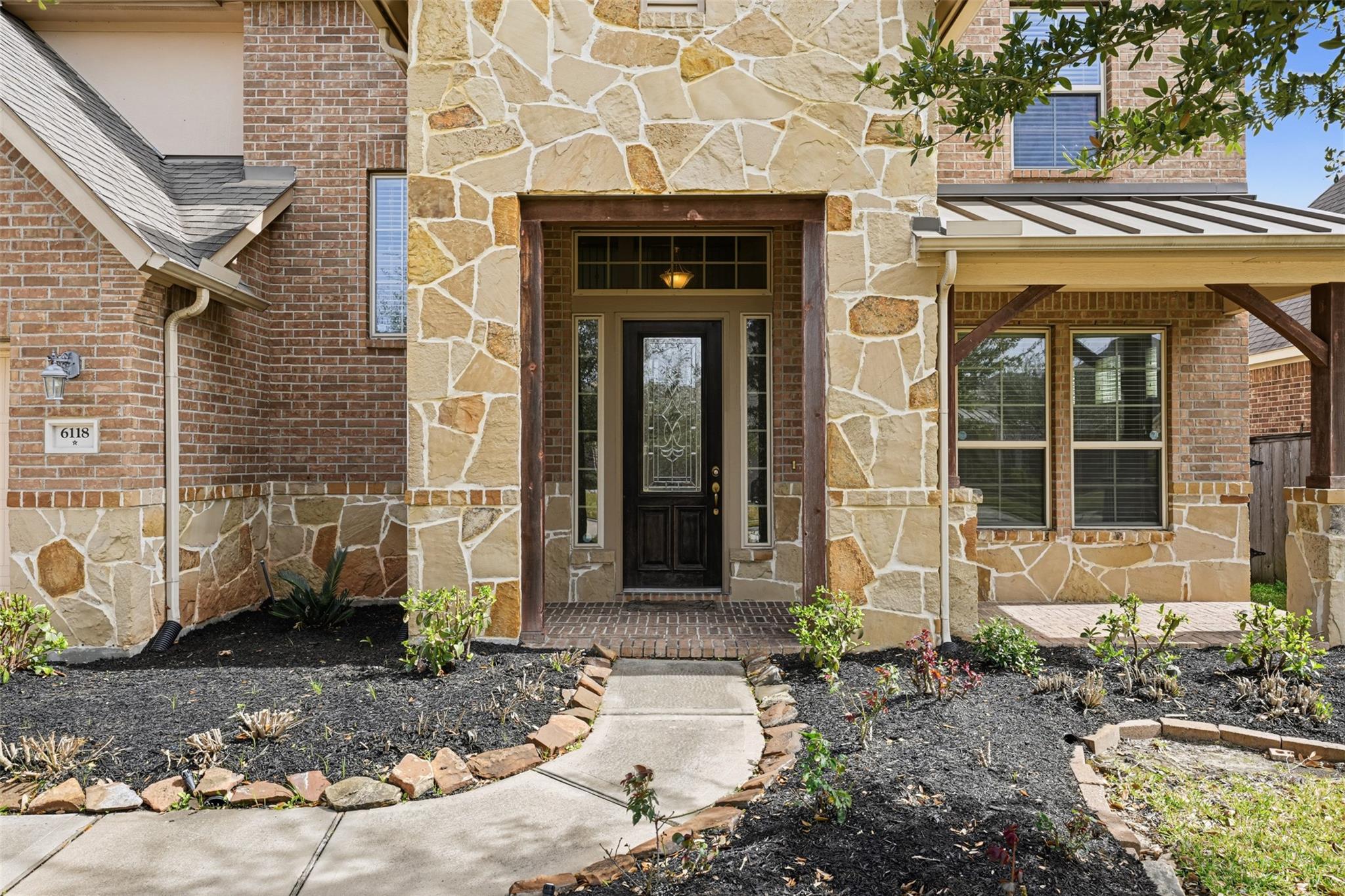 6118 Eaden Prairie Dr