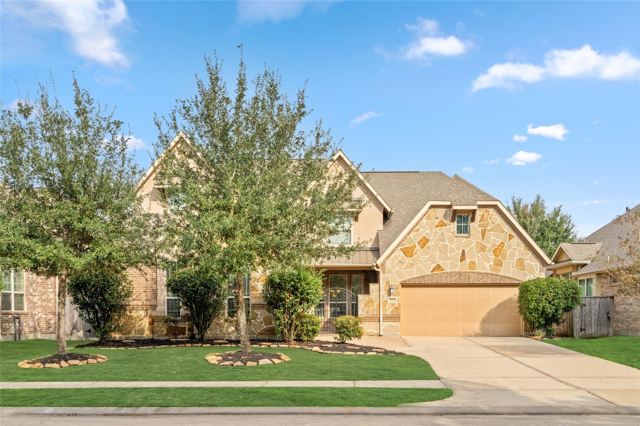 28206 Green Forest Bluff Trail