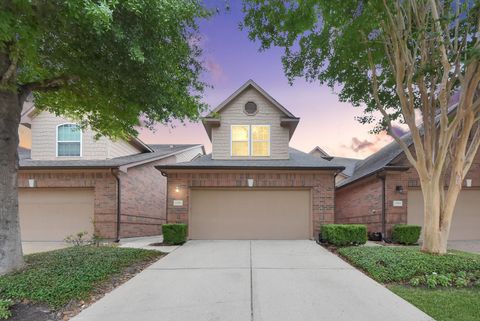 Photo of 1251 Glenwood Canyon Lane, Houston, TX 77077 (MLS # 62557987)