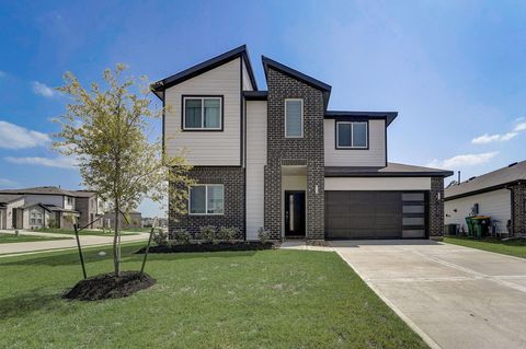 Photo of 14303 Garden Creek Court, Conroe, TX 77384 (MLS # 91901701)