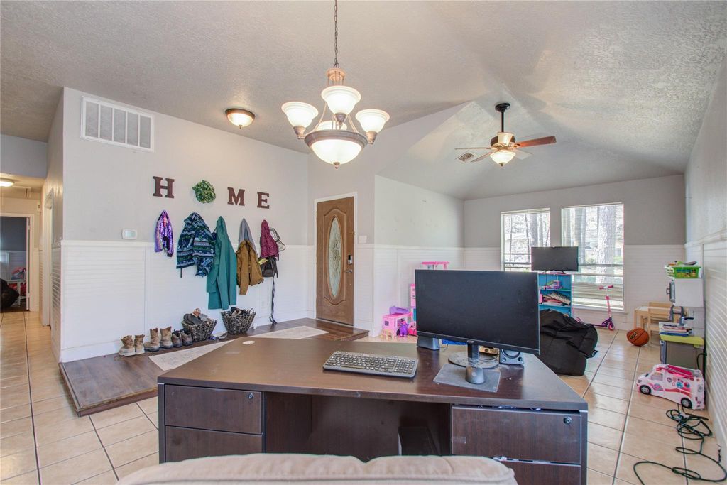 Photo of 5010 Village Springs Drive, Houston, TX 77339 (MLS # 26879767)