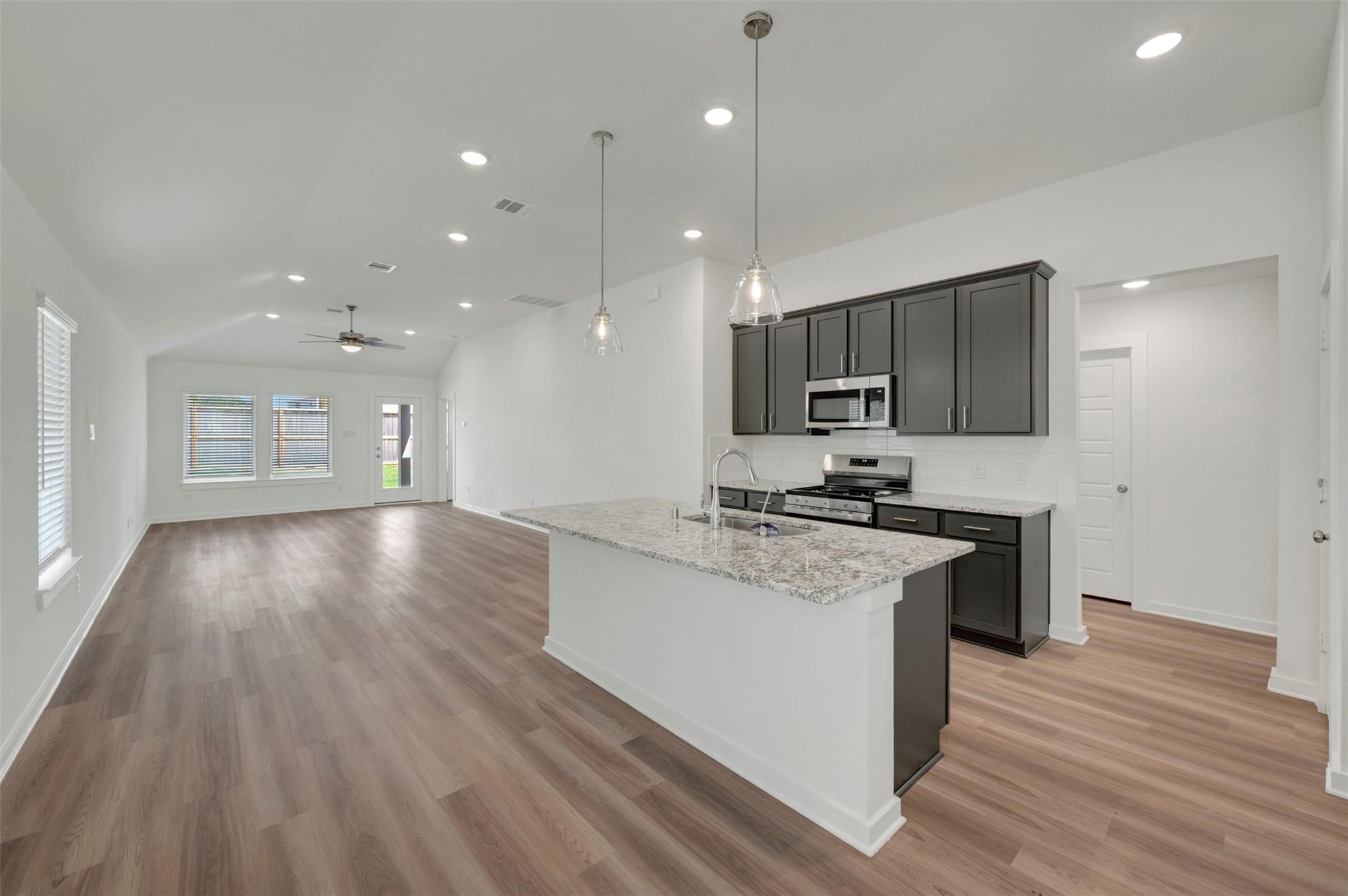 32427 Sunbeam Drive