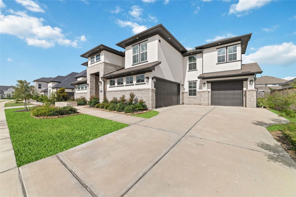 Photo of 11023 White Caterpillar Drive, Cypress, TX 77433 (MLS # 41333042)