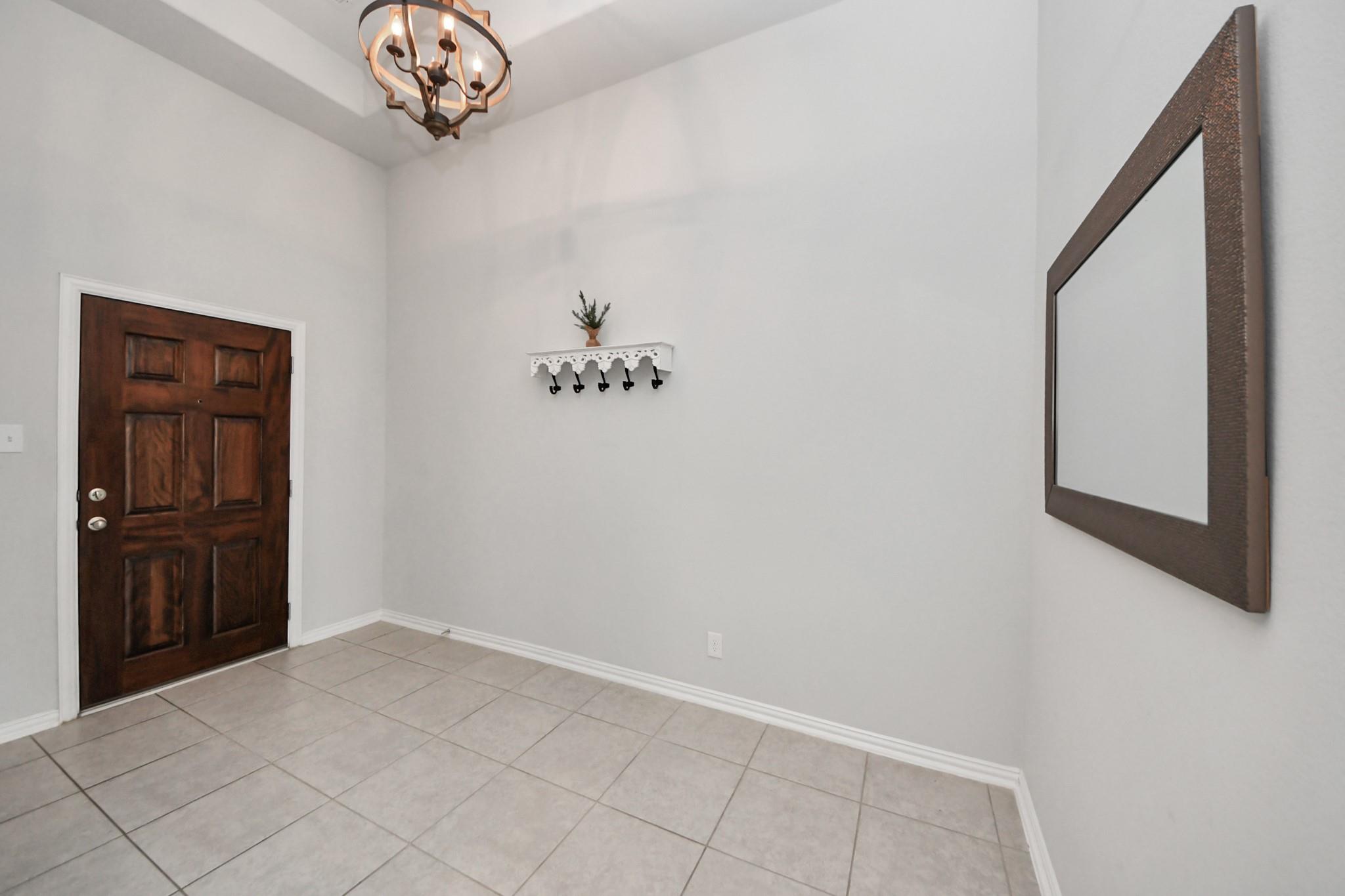 12 Montecito Lane