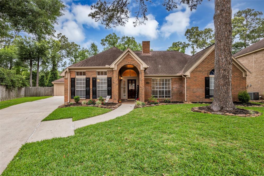 Photo of 3730 Tree Manor Lane, Houston, TX 77345 (MLS # 34991148)