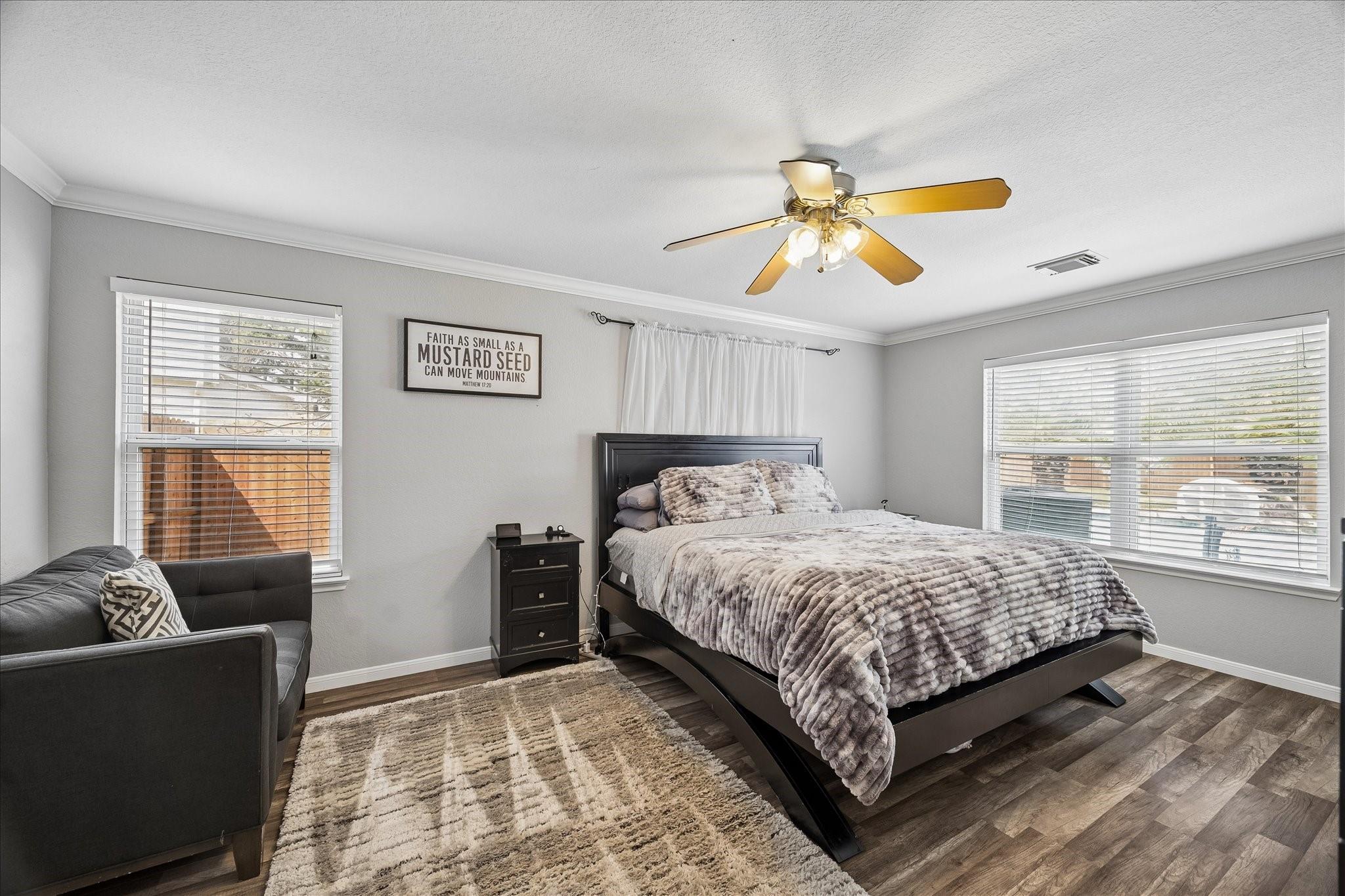 19818 Breezy Cove Court