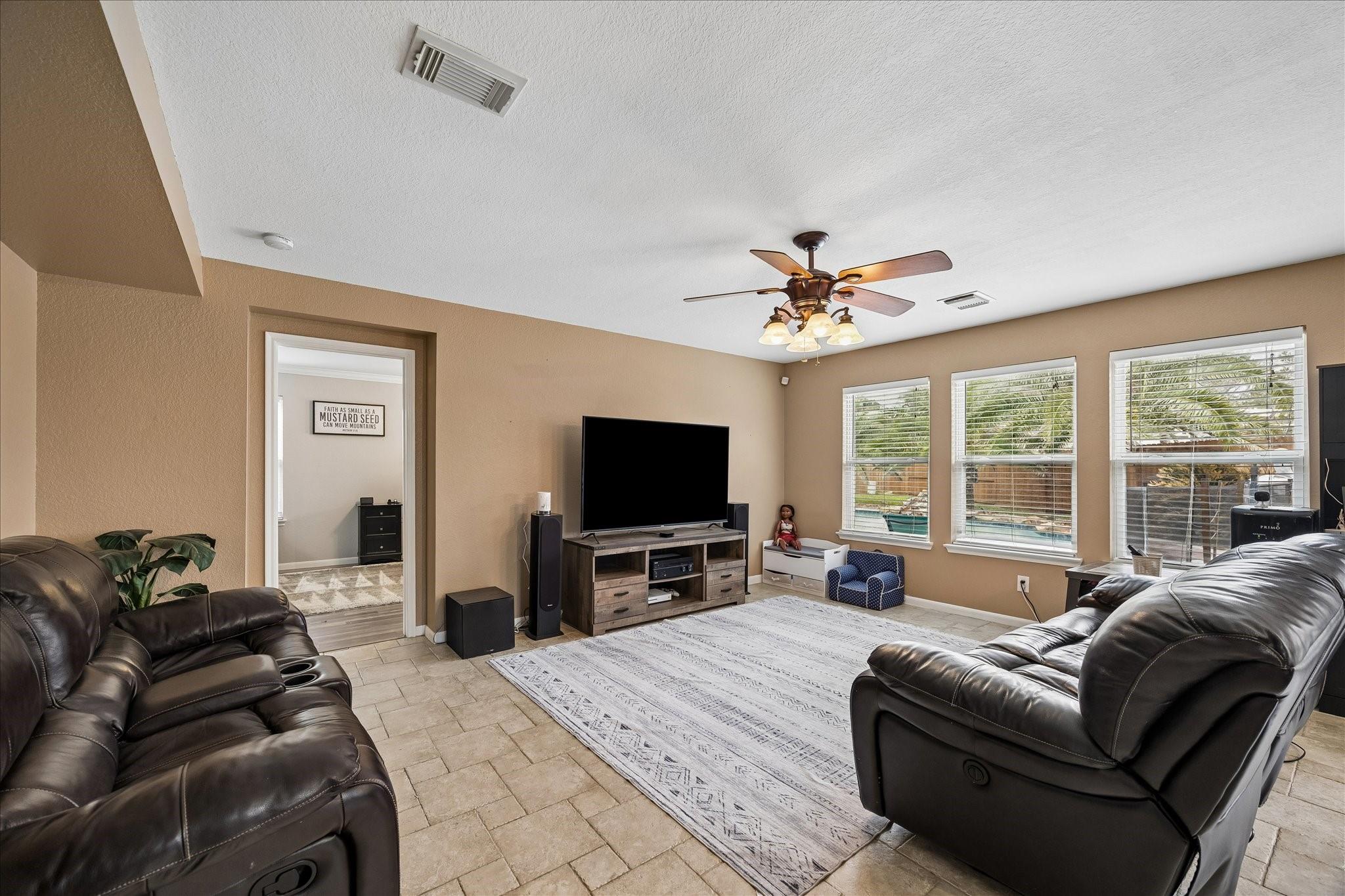 19818 Breezy Cove Court