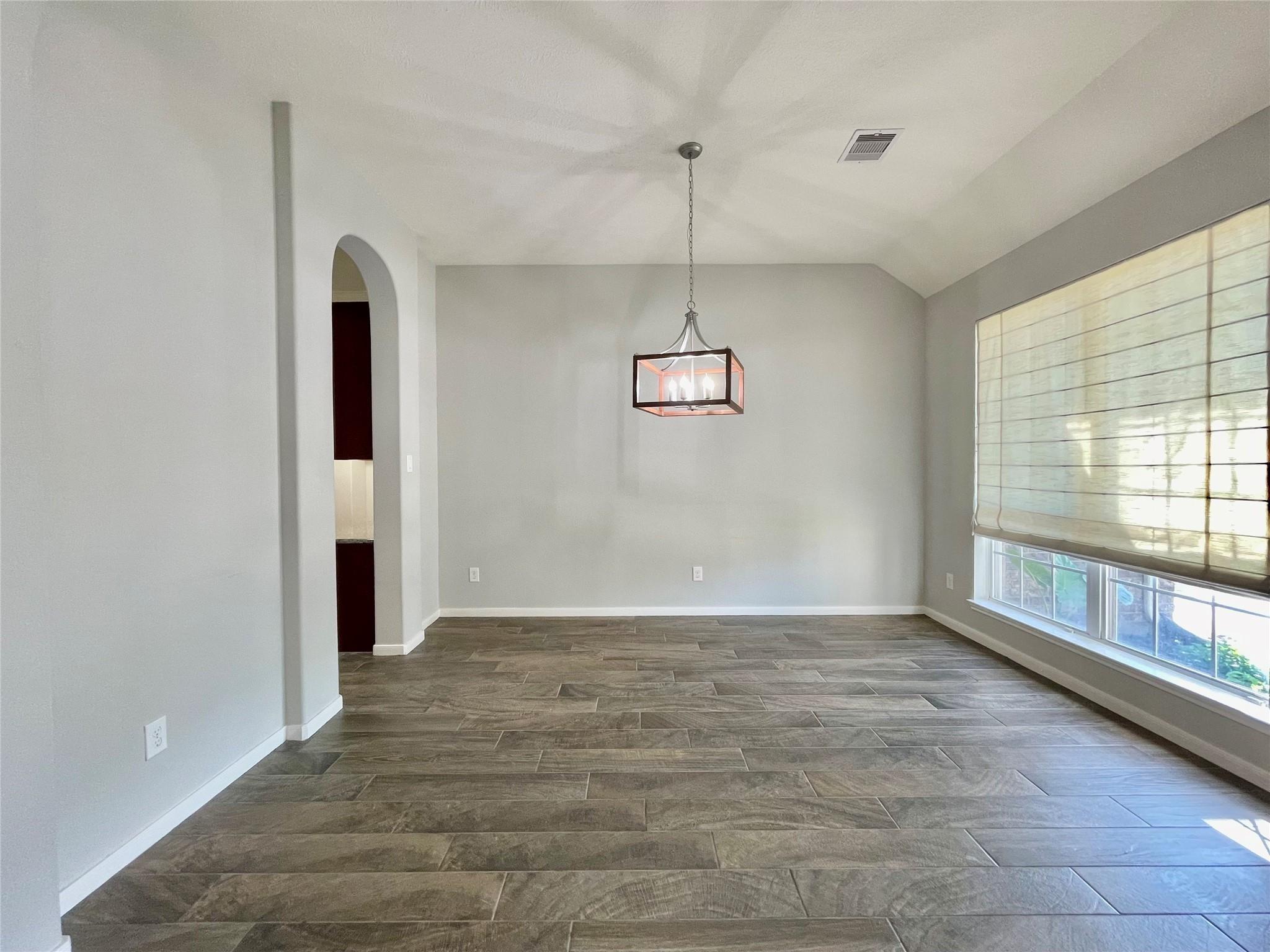26127 Ashland Hollow Lane