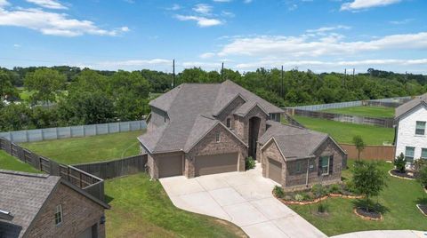 Photo of 4202 Redford Valley Road, Rosharon, TX 77583 (MLS # 87508474)