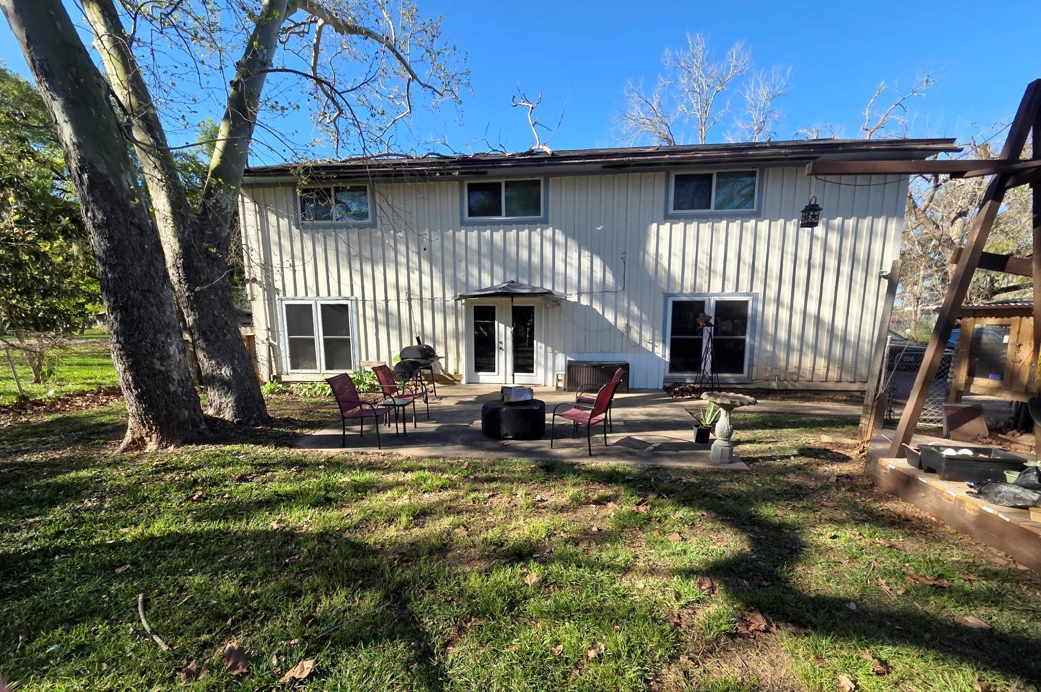 451 Southern Oaks Drive Drive