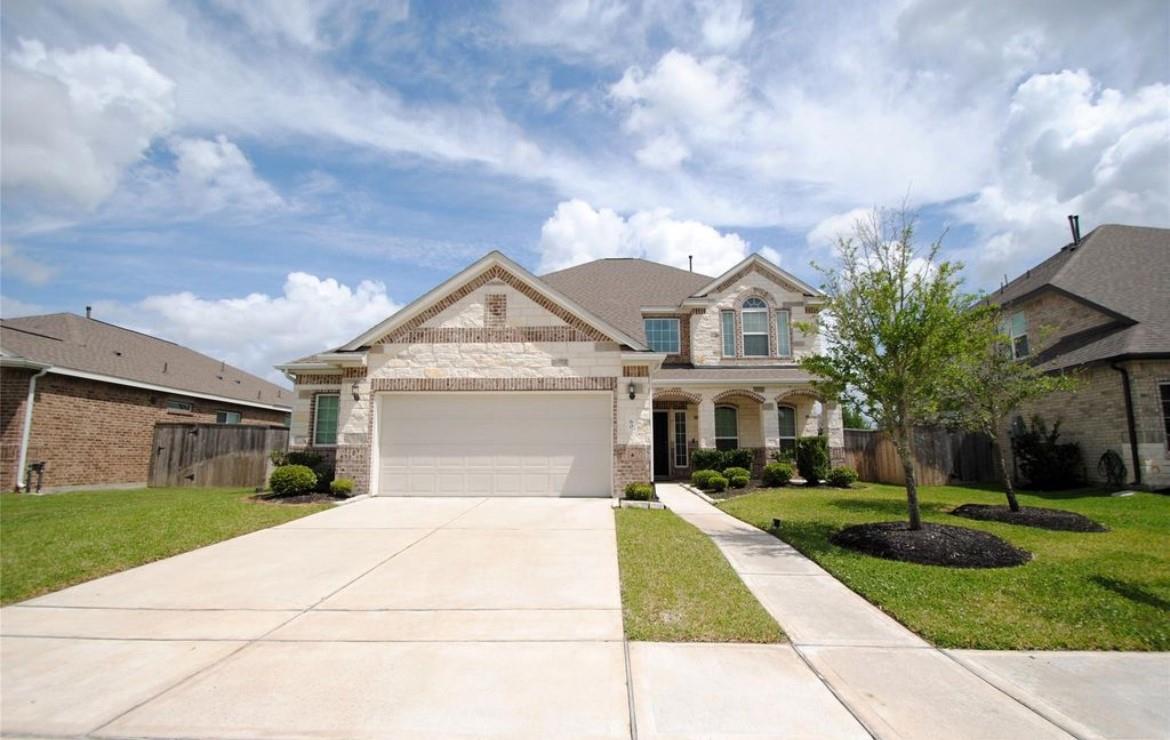 60 Indian Wells Drive