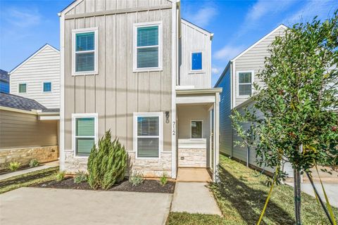 Photo of 712 W Dallas Street, Conroe, TX 77301 (MLS # 52086435)