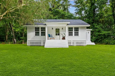 Photo of 600 Wilderness Road, Point Blank, TX 77364 (MLS # 77131250)