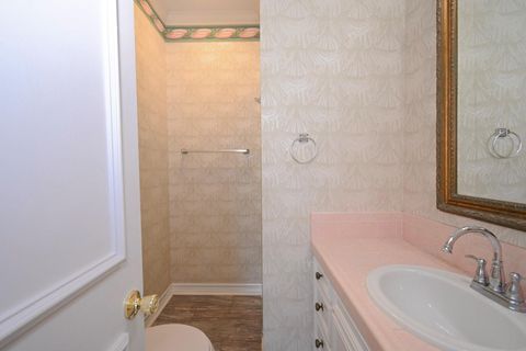 Tiny photo for 2801 Avenue I, Bay City, TX 77414 (MLS # 19049627)