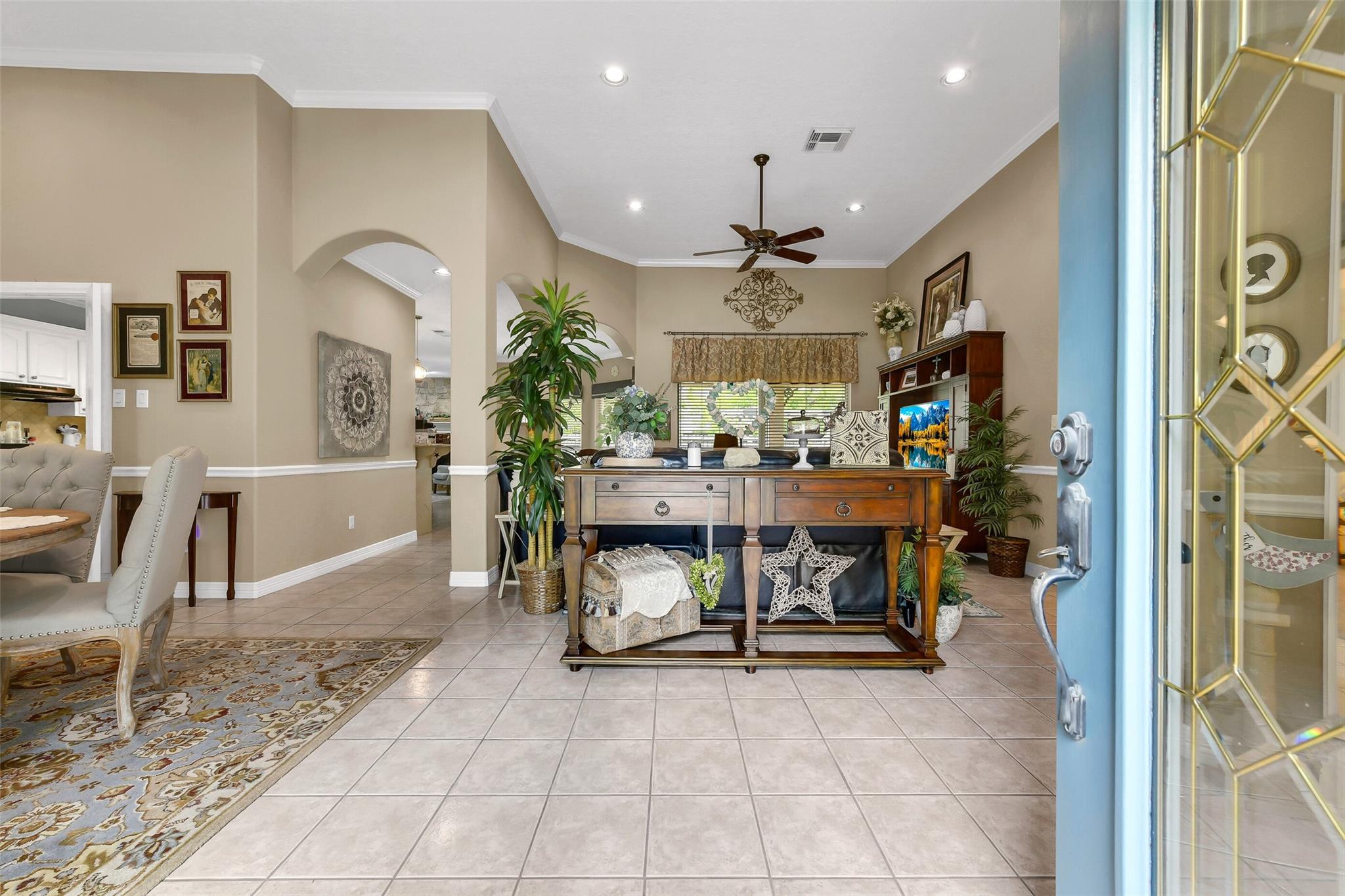2810 Swallow Lane
