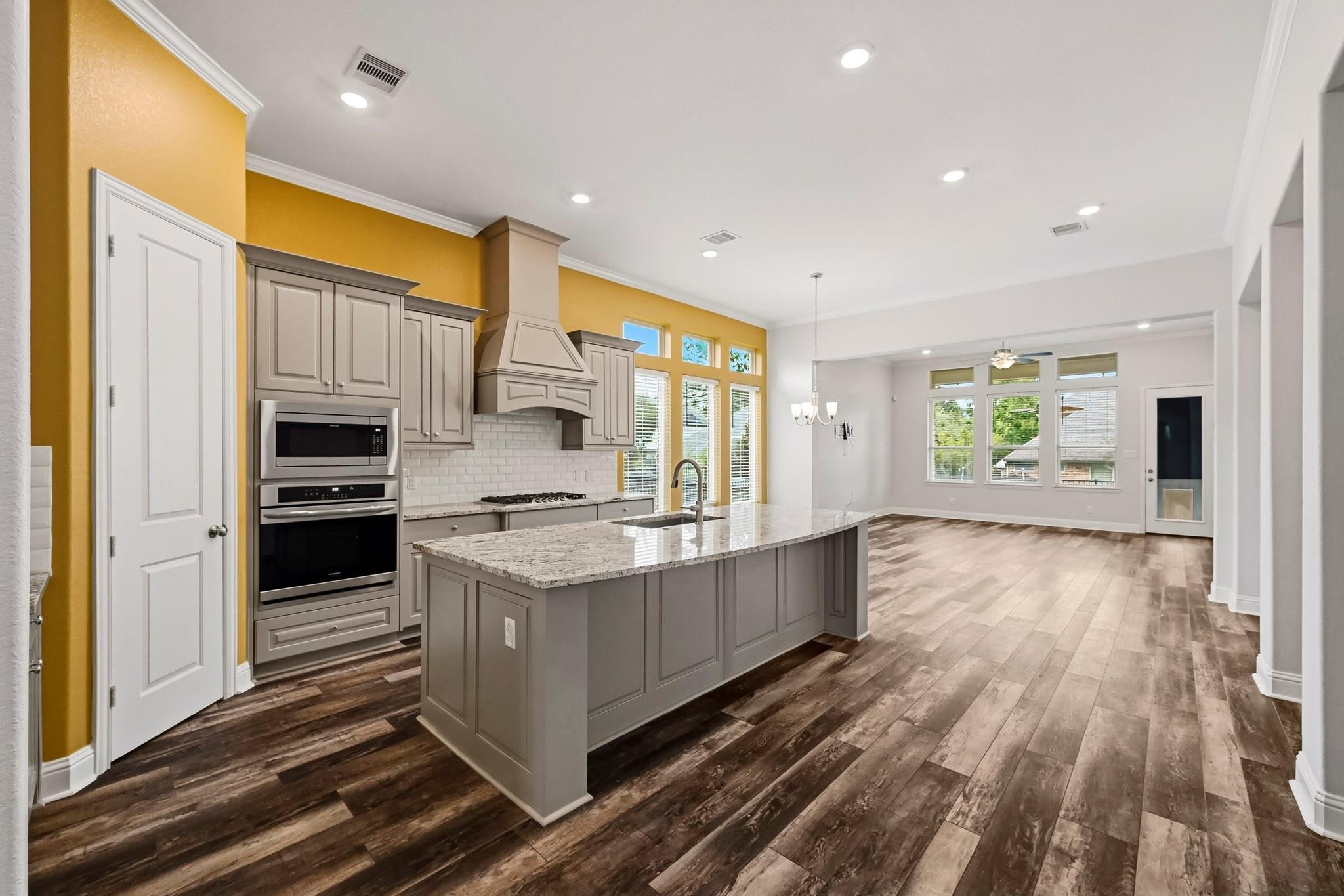 1503 Graystone Hills Drive