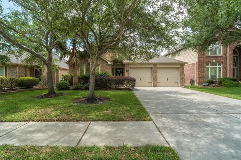 Photo of 3124 Crystal Cascade Lane, League City, TX 77573 (MLS # 89712358)