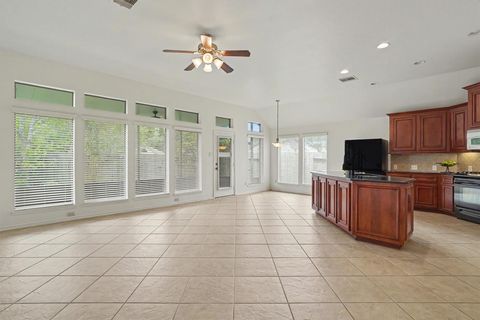 Photo of 3124 Crystal Cascade Lane, League City, TX 77573 (MLS # 89712358)