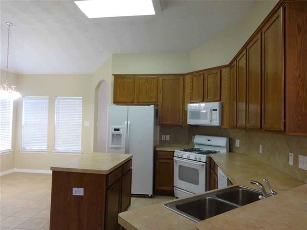 28819 Hidden Cove Drive