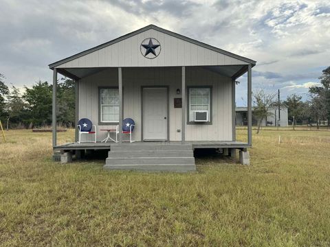 Photo of 117 Sioux Passage, Somerville, TX 77879 (MLS # 45645579)